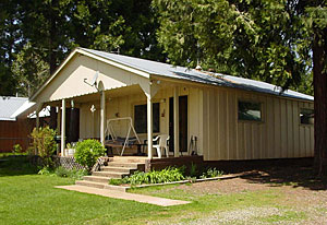 Stone's Throw Cottage, Trinity Center, California