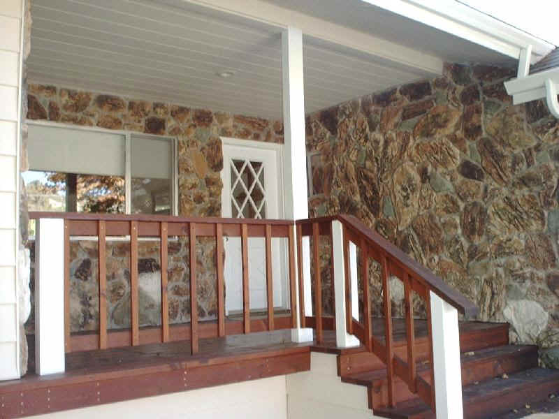 Decorative rock entryway